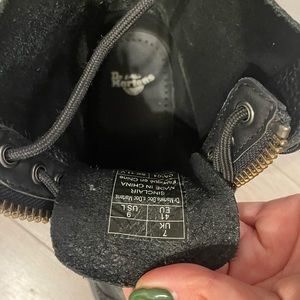 Dr Martens Sinclair size 9